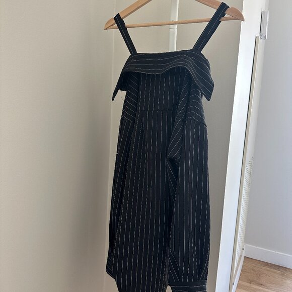 Off-the-shoulder pin-striped korean style top - Picture 4 of 4